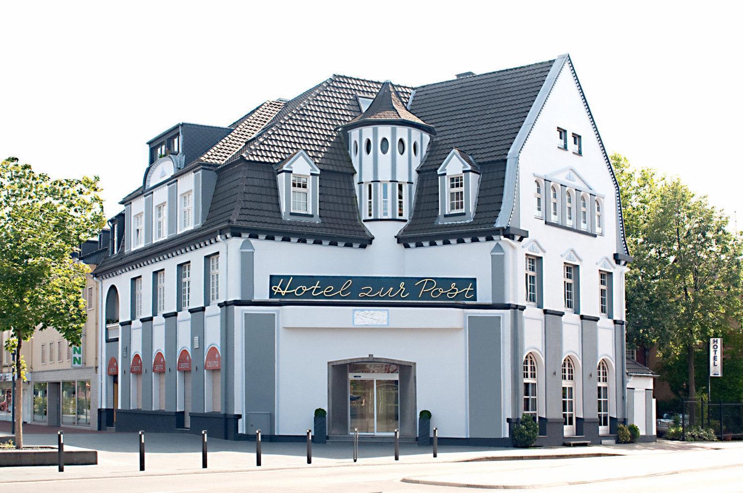Hotel Service Apartments Am Prinzenplatz カンプ・リントフォルト エクステリア 写真