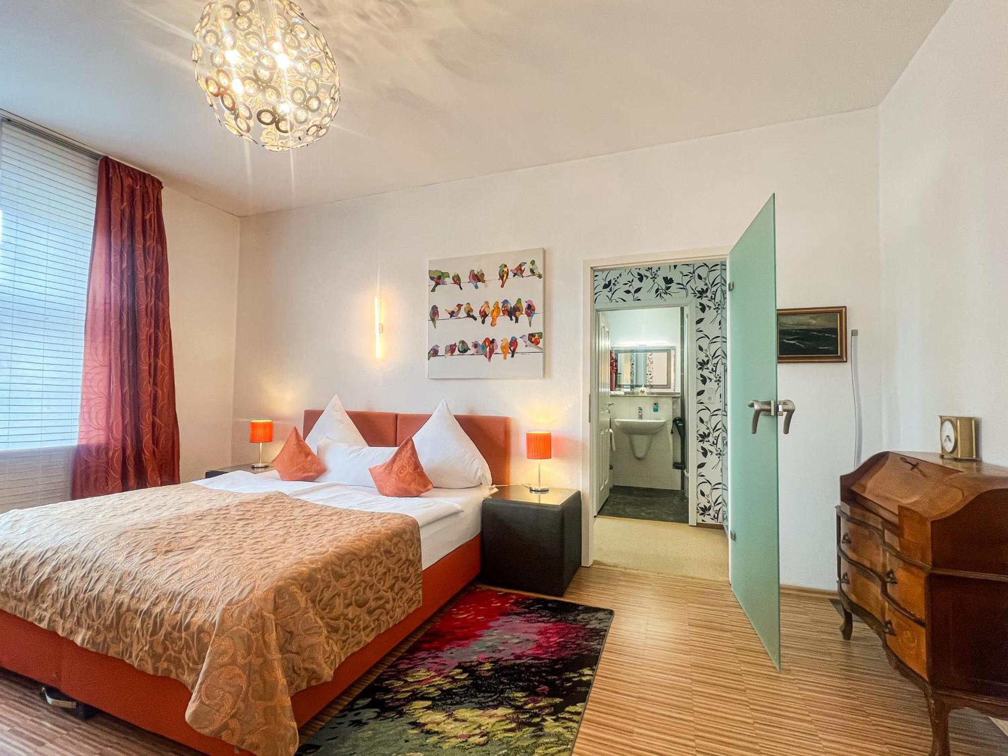 Hotel Service Apartments Am Prinzenplatz カンプ・リントフォルト エクステリア 写真