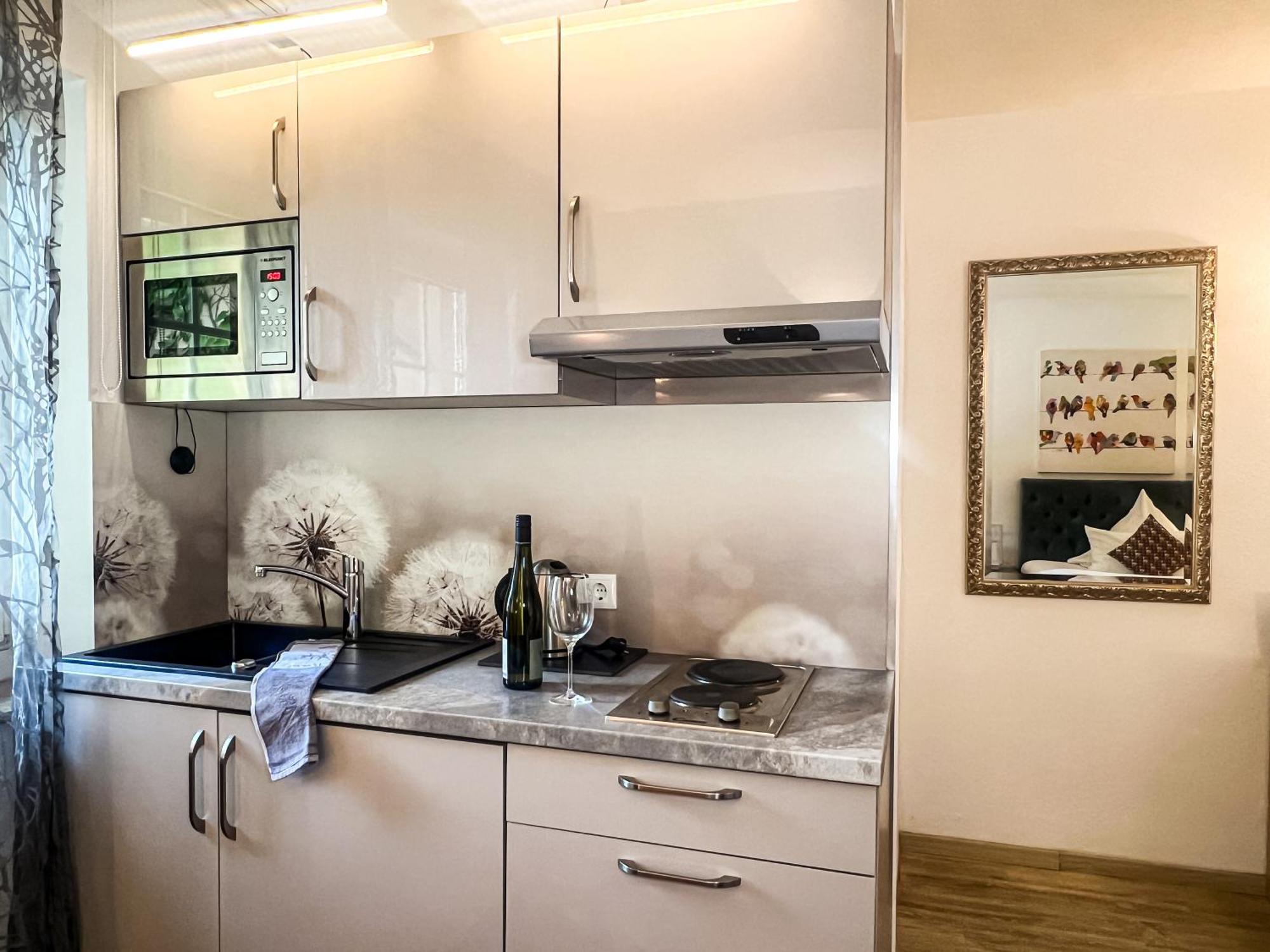 Hotel Service Apartments Am Prinzenplatz カンプ・リントフォルト エクステリア 写真